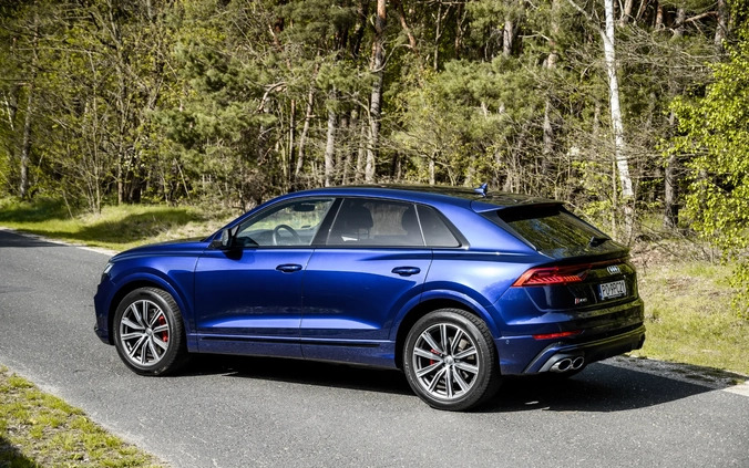 Audi SQ8 cena 375000 przebieg: 76000, rok produkcji 2019 z Wieruszów małe 352